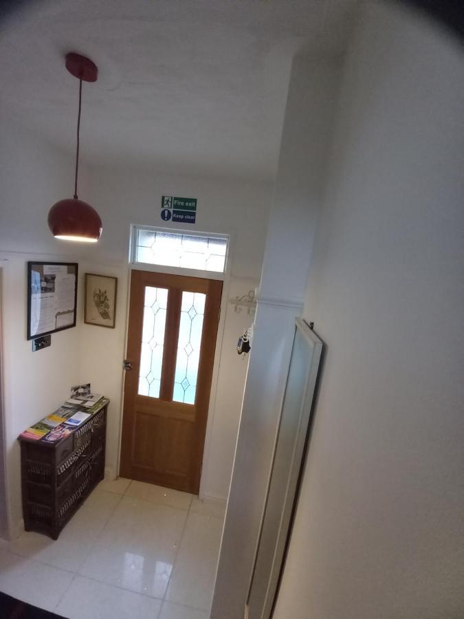 Luxury Holiday Home, Near Beach Southend-on-Sea Exterior foto